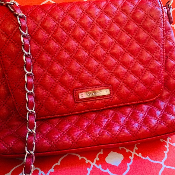 Mango body bag in bright red - Picture 5 of 5